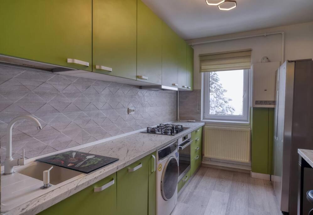 Central Luxury Apartment With City View Braşov Exterior foto